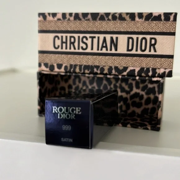 Dior Mitza lipstick case with Rouge Lipstick - Picture 2 of 3